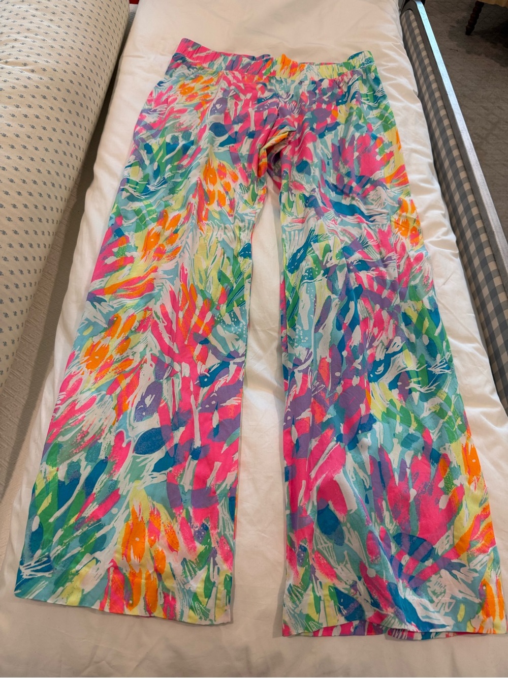 Lilly Pulitzer Multicolor Floral Print Pants in Pink, Blue & Teal